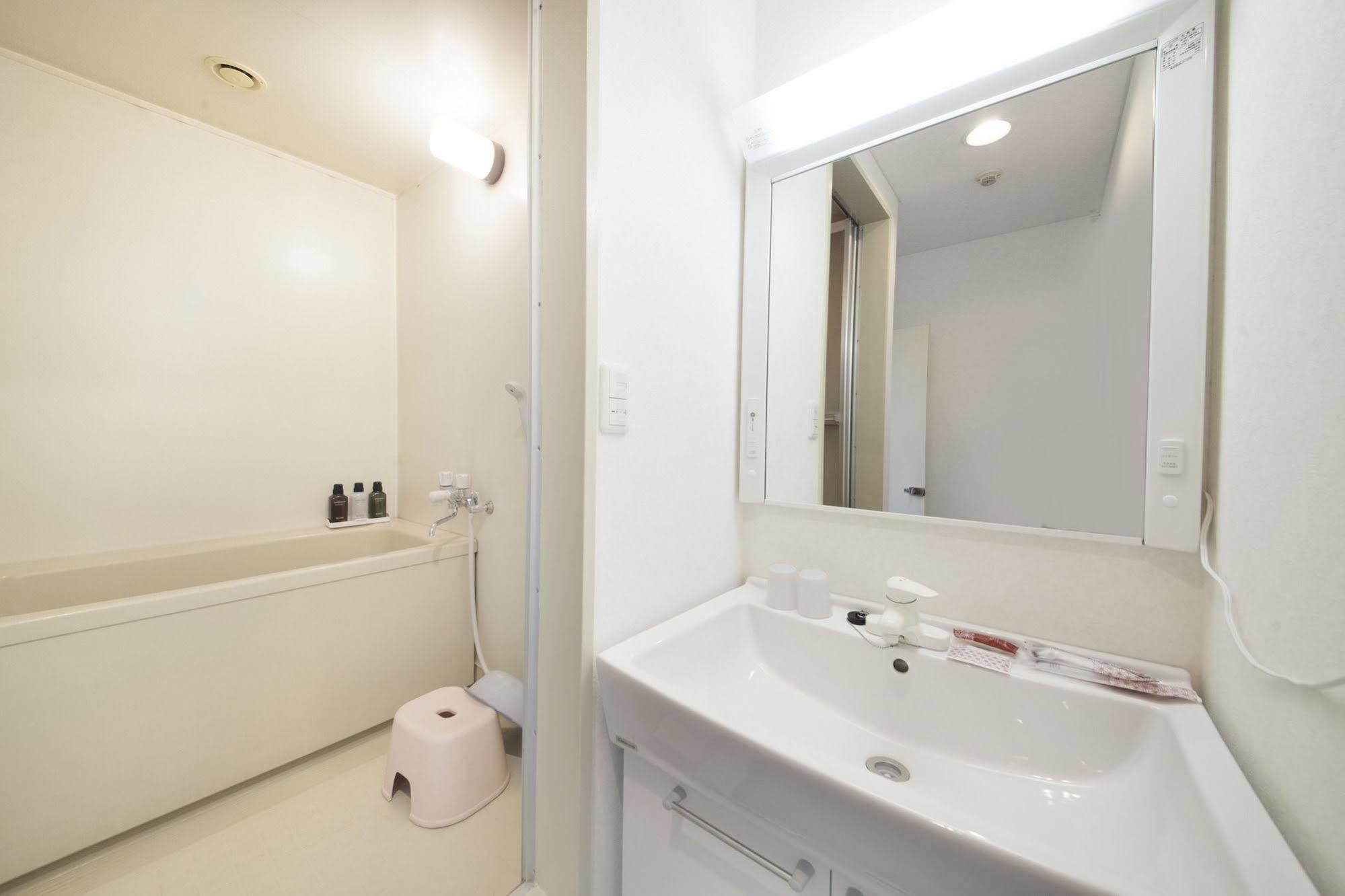Hotel Togariishi Тіно Екстер'єр фото