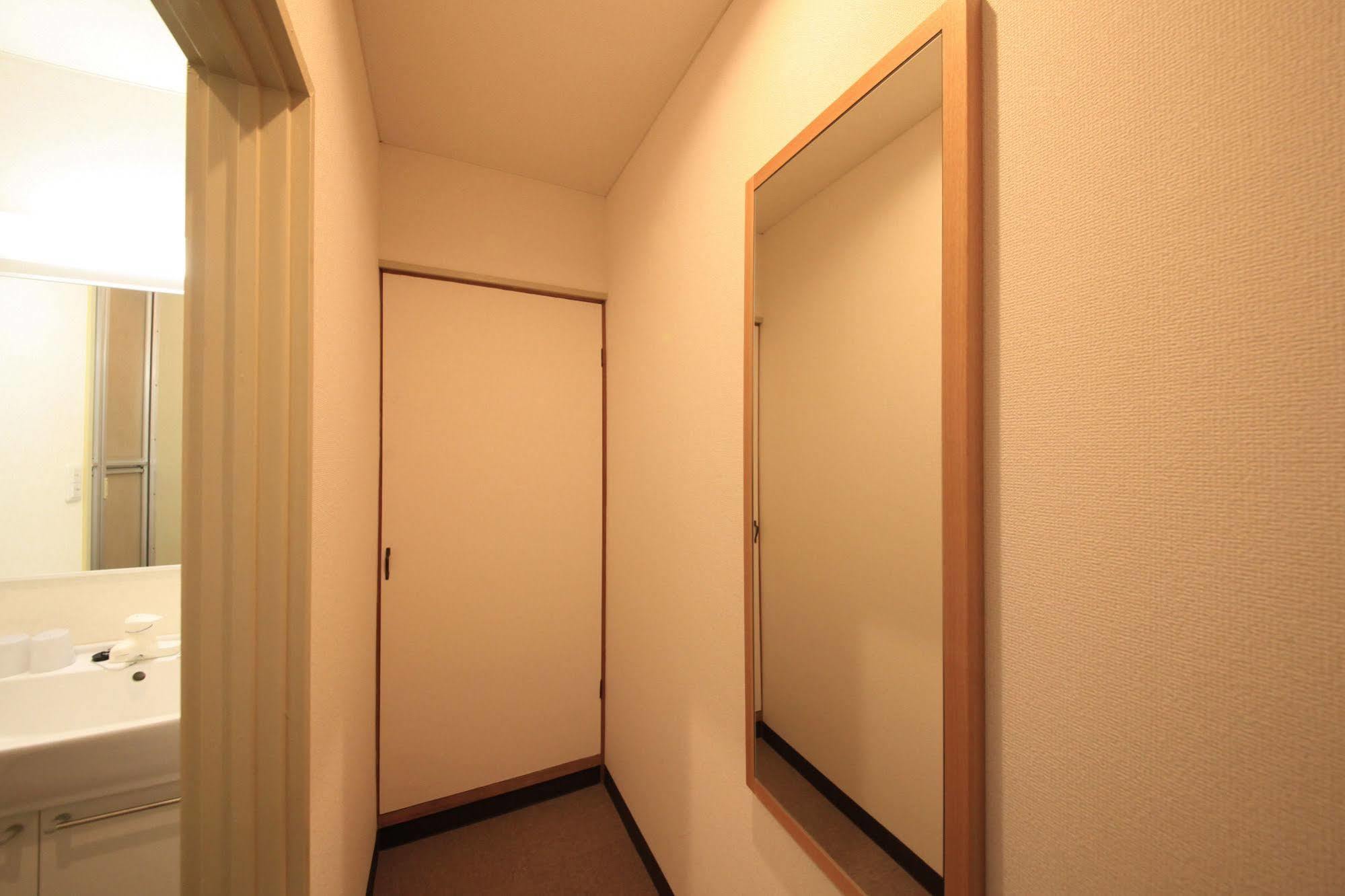 Hotel Togariishi Тіно Екстер'єр фото